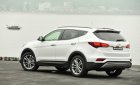 Hyundai Santa Fe 2017 - Cần bán xe Hyundai Santa Fe Full đời 2016, màu trắng
