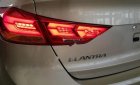 Hyundai Elantra Sport 1.6 AT 2018 - Bán Hyundai Elantra Sport 1.6 AT năm sản xuất 2018, màu vàng cát