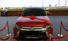 Mitsubishi Outlander 2018 - Bán xe Outlander 2.0, màu đỏ