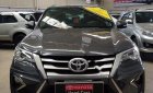 Toyota Fortuner G 2017 - Cần bán gấp Toyota Fortuner G đời 2017, màu xám, nhập khẩu nguyên chiếc