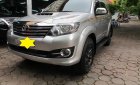 Toyota Fortuner G 2015 - Cần bán xe Toyota Fortuner G sản xuất năm 2015, màu bạc số sàn, giá tốt