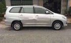 Toyota Innova 2012 - Cần bán lại xe Toyota Innova sản xuất năm 2012, màu bạc còn mới