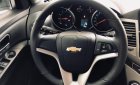 Chevrolet Cruze LT 1.6L 2017 - Cần bán xe Chevrolet Cruze năm sản xuất 2017, màu bạc đẹp như mới, giá chỉ 460 triệu