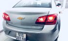 Chevrolet Cruze LT 1.6L 2017 - Cần bán xe Chevrolet Cruze năm sản xuất 2017, màu bạc đẹp như mới, giá chỉ 460 triệu