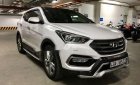 Hyundai Santa Fe 2017 - Cần bán Hyundai Santa Fe sản xuất năm 2017, màu trắng