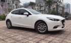 Mazda 3 1.6AT Facelift 2018 - Bán Mazda 3 1.6AT Facelift 2018, màu trắng cực mới