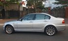 BMW 3 Series 318i 2002 - Cần bán gấp BMW 3 Series 318i đời 2002, màu bạc còn mới