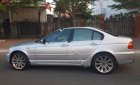 BMW 3 Series 318i 2002 - Bán ô tô BMW 3 Series 318i đời 2002, màu bạc còn mới