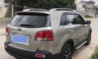 Kia Sorento GAT 2.4L 2WD 2014 - Cần bán Kia Sorento GAT 2.4L 2WD năm sản xuất 2014, màu xám chính chủ