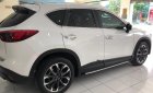 Mazda CX 5 2.0 AT 2017 - Cần bán gấp Mazda CX 5 2.0 AT sản xuất 2017, màu trắng chính chủ, 808 triệu