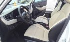 Kia Rondo 2.0 AT 2017 - Bán ô tô Kia Rondo 2.0 AT sản xuất 2017, màu trắng, giá tốt
