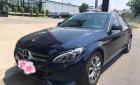 Mercedes-Benz C class C200 2017 - Cần bán gấp Mercedes C200 đời 2017, màu đen