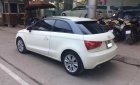 Audi A1 2010 - Bán Audi A1 năm sản xuất 2010, màu trắng nhập khẩu nguyên chiếc