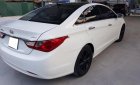 Hyundai Sonata Y20 2011 - Bán Hyundai Sonata Y20 đời 2011, màu trắng, xe nhập