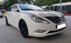 Hyundai Sonata Y20 2011 - Bán Hyundai Sonata Y20 sản xuất 2011, màu trắng, xe nhập, 563tr