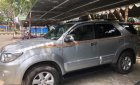 Toyota Fortuner 2011 - Bán xe Toyota Fortuner năm sản xuất 2011, màu bạc