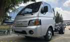 Xe tải 5000kg 2018 - Cần bán xe JAC sản xuất năm 2018, màu bạc, nhập khẩu nguyên chiếc