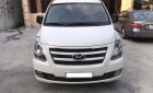 Hyundai Starex 2016 - Bán xe 9 chỗ Hyundai Starex đời cuối 2016, máy dầu, số sàn, phom mới