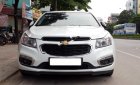 Chevrolet Cruze LT 1.6L 2017 - Bán ô tô Chevrolet Cruze LT 1.6L đời 2017, màu trắng chính chủ