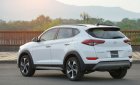 Hyundai Tucson 1.6 Turbo 2018 - Hyundai BRVT giao xe ngay - bán Hyundai Tucson 1.6 turbo 2018, màu trắng - giá 902tr