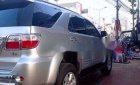 Toyota Fortuner 2010 - Bán ô tô Toyota Fortuner sản xuất 2010, màu bạc số sàn, 650tr