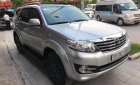 Toyota Fortuner V 4x2AT 2016 - Bán Toyota Fortuner V 4x2AT 2016, màu bạc  