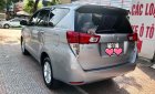 Toyota Innova 2.0 E  2017 - Cần bán Toyota Innova 2.0 E năm sản xuất 2017, màu xám xe gia đình