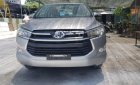 Toyota Innova E 2.0MT 2016 - Bán Toyota Innova E 2.0MT sản xuất 2016, màu xám