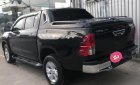 Toyota Hilux 2015 - Bán Toyota Hilux năm sản xuất 2015, màu đen, nhập khẩu 