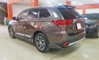 Mitsubishi Stavic 2.4 CVT Premium 2018 - Cần bán Mitsubishi Outlander 2.4 CVT Premium 2018, màu nâu số tự động