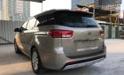 Kia VT250 Diesel 2016 - Bán xe Kia Sedona Diesel 2016, màu vàng số tự động