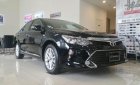 Toyota Camry 2.0E 2018 - Bán ô tô Toyota Camry 2.0E sản xuất 2018, màu đen, giá chỉ 997 triệu