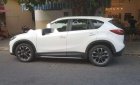 Mazda CX 5 2017 - Cần bán gấp Mazda CX 5 2017, màu trắng xe gia đình, giá chỉ 845 triệu
