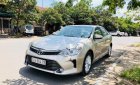 Toyota Camry 2.0E 2015 - Cần bán xe Toyota Camry 2.0E năm 2015 như mới, giá 885tr