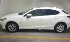Mazda 3 2016 - Bán ô tô Mazda 3 sản xuất 2016, màu trắng, giá chỉ 613 triệu