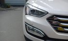 Hyundai Santa Fe 2017 - Cần bán Santafe 2017 bản tự động, full option, chạy xăng màu trắng ít đi