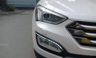Hyundai Santa Fe 2017 - Cần bán xe Hyundai Santa Fe đời 2017, màu trắng, như mới