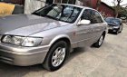 Toyota Camry 2001 - Bán xe Toyota Camry đời 2001, màu xám, 275 triệu