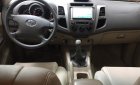 Toyota Fortuner 2011 - Nhà tôi cần bán xe Fortuner G 2011 máy dầu, màu bạc, xe đi kỹ và giữ gìn