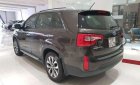 Kia Sorento 2016 - Cần bán xe Kia Sorento đời 2016, màu nâu như mới, 740tr