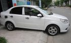 Chevrolet Aveo 2015 - Cần bán Chevrolet Aveo năm 2015, màu trắng còn mới, 308 triệu