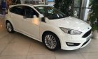 Ford Focus 2018 - Bán xe Ford Focus đời 2018, màu trắng, giá tốt