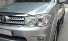 Toyota Fortuner 2009 - Bán Fortuner 2009 2 cầu máy xăng, xe gia đình