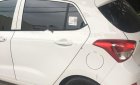 Hyundai Grand i10  1.0 MT Base 2016 - Cần bán xe Hyundai Grand i10 1.0 MT Base sản xuất 2016, màu trắng, nhập khẩu nguyên chiếc