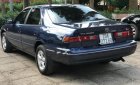 Toyota Camry 2.2 MT 1998 - Bán Toyota Camry 2.2 MT sản xuất năm 1998, màu xanh lam, nhập khẩu, giá tốt