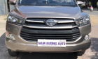 Toyota Innova 2016 - Cần bán lại xe Toyota Innova 2.0E năm 2016, màu xám (ghi), giá 705 triệu