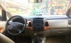 Toyota Innova G 2011 - Bán Toyota Innova G 2011, màu bạc