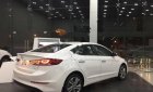 Hyundai Elantra 2018 - Bán ô tô Hyundai Elantra năm sản xuất 2018, màu đỏ giá cạnh tranh