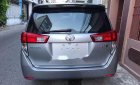 Toyota Innova   E 2016 - Bán xe Toyota Innova E sản xuất 2016, màu bạc xe gia đình, 695tr