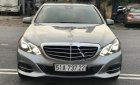 Mercedes-Benz E class 2013 - Bán Mercedes sản xuất 2013, màu xám